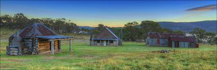 Coolamine Homestead - Kosciuszko NP - NSW (PBH4 00 12536)